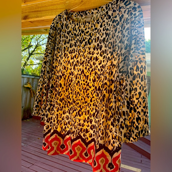 Chico’s long sleeve top - Picture 2 of 3